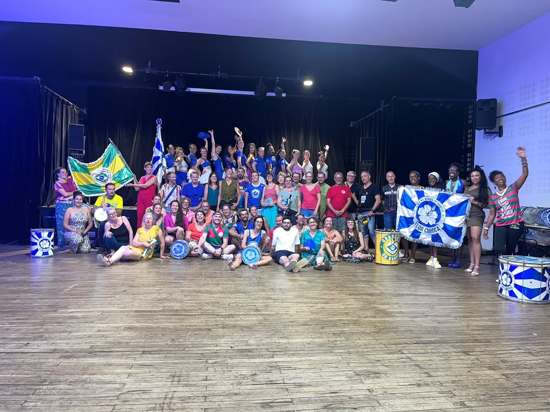 ✨ Quel immense plaisir d'avoir accueilli @evelynbastosoficial dans nos écoles Flor Carioca et @coracao_do_brasil.nantes à Nantes !

Trois jours intenses, riches en partage, en apprentissage et en émot