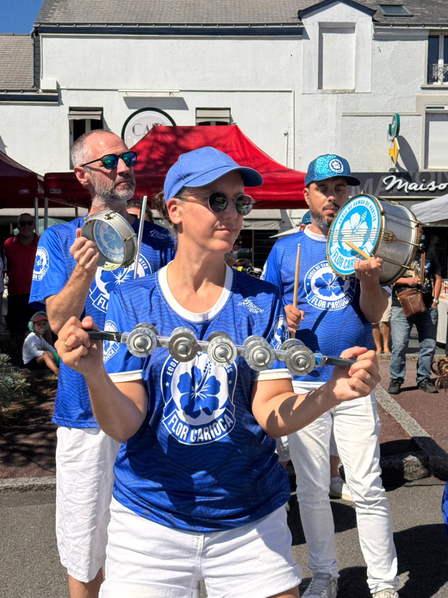 ☀️ C'est sous le soleil de @sainteluce_maville que nous avons animé hier la braderie. Une prestation de rentrée très agréable ! Merci au public, à @ste.luce.active et aux commerçants pour leur accueil